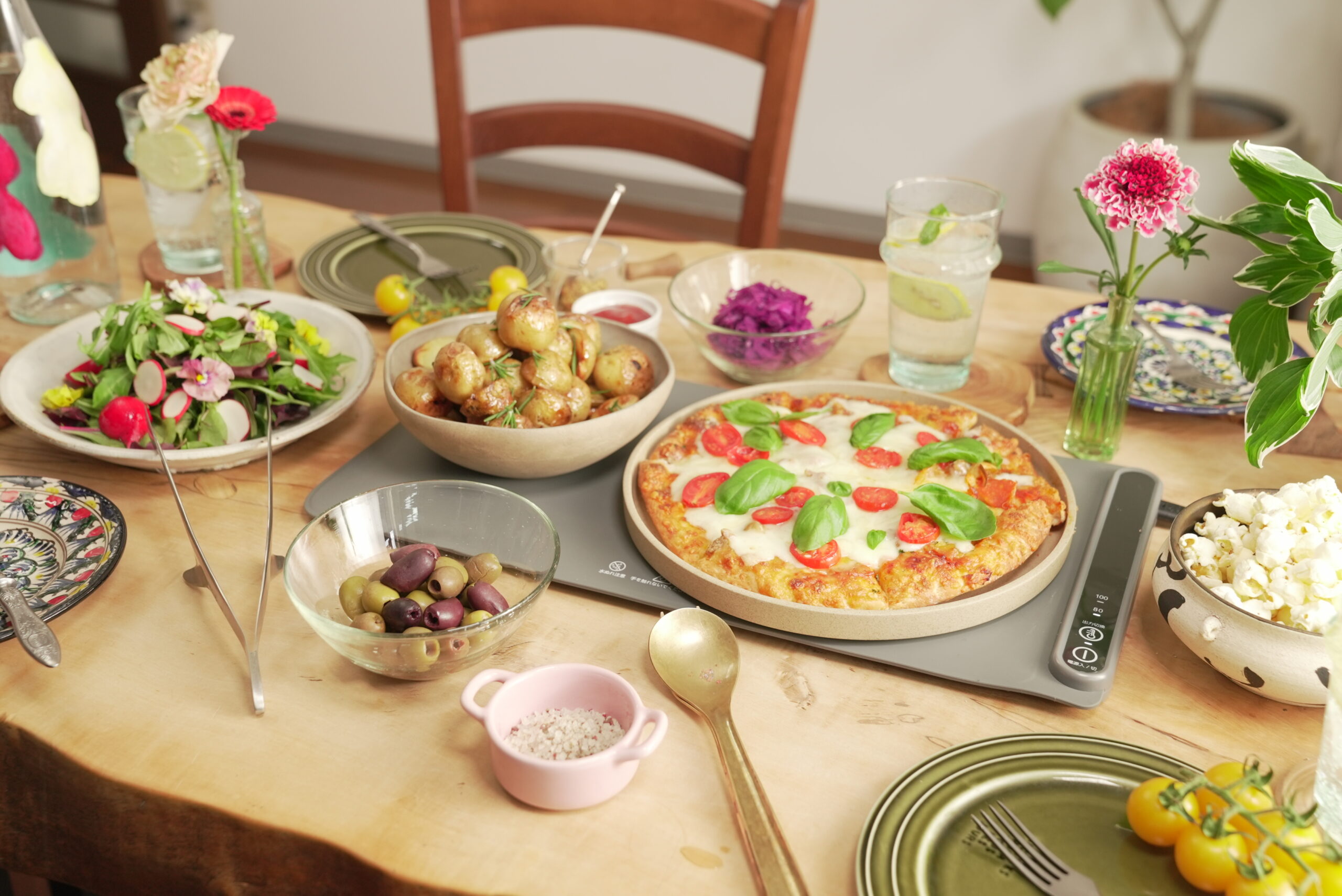 メインビジュアル 8